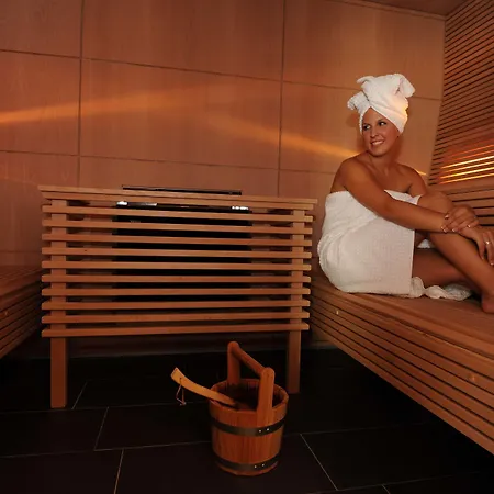 Atlantic Grand מלון